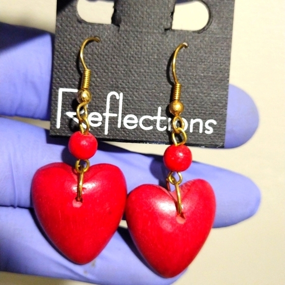 Red Wooden Heart Drop Earrings – Gold Beaded Dangle Statement Jewelry For Women - Picture 3 of 6